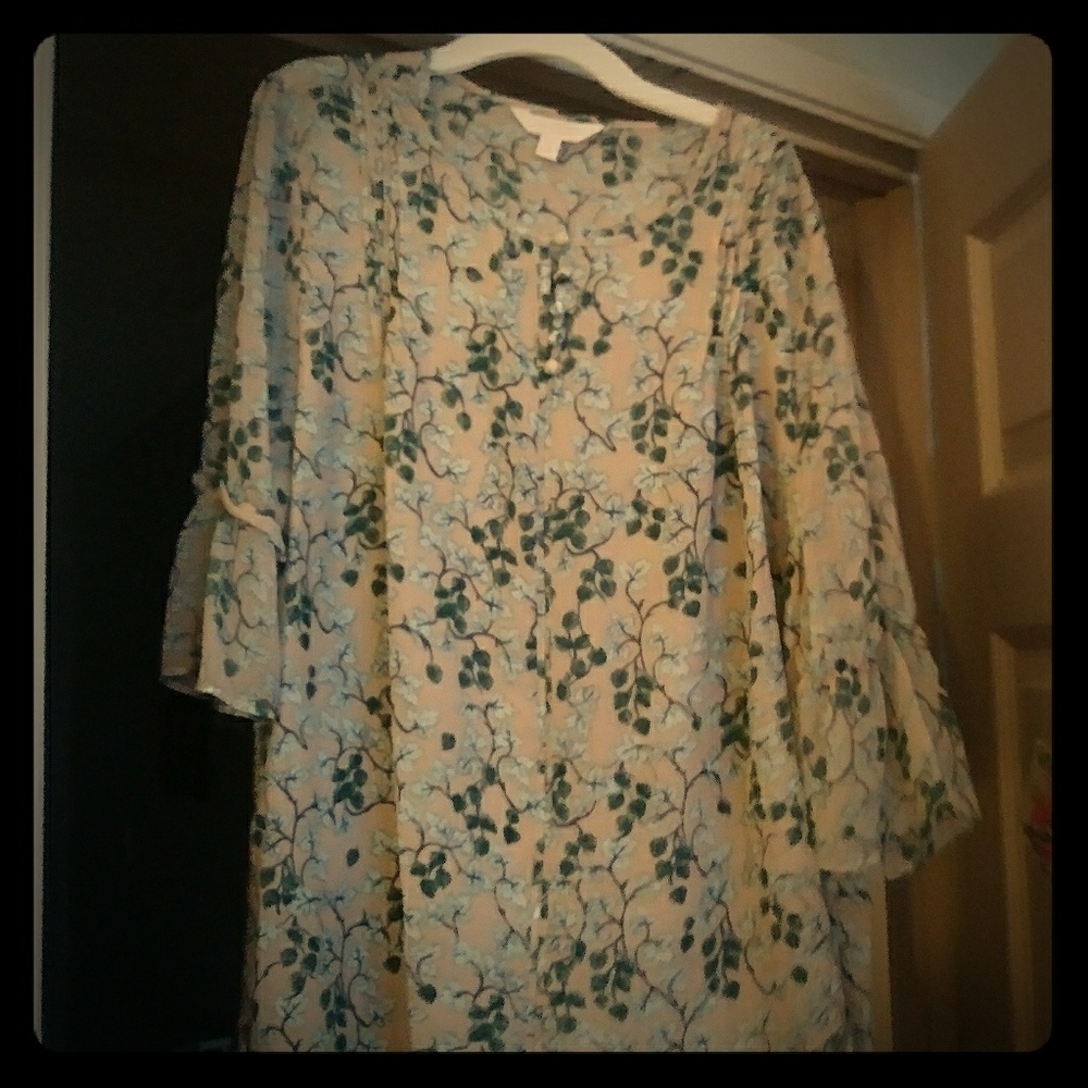 Lovely Lauren Conrad Top.